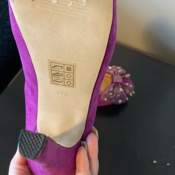 Material Girl Hot Pink Gold Spike Heels - Picture 6 of 6